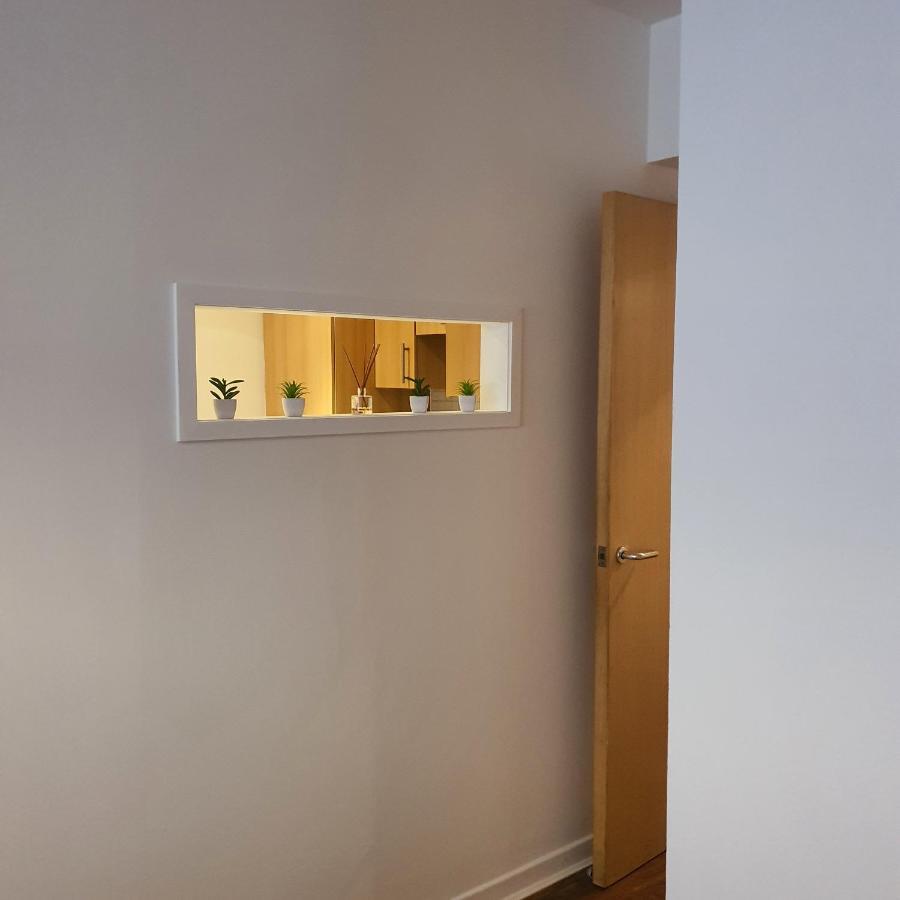 Modern Apt @Tramway Theatre Apartamento Glasgow Exterior foto
